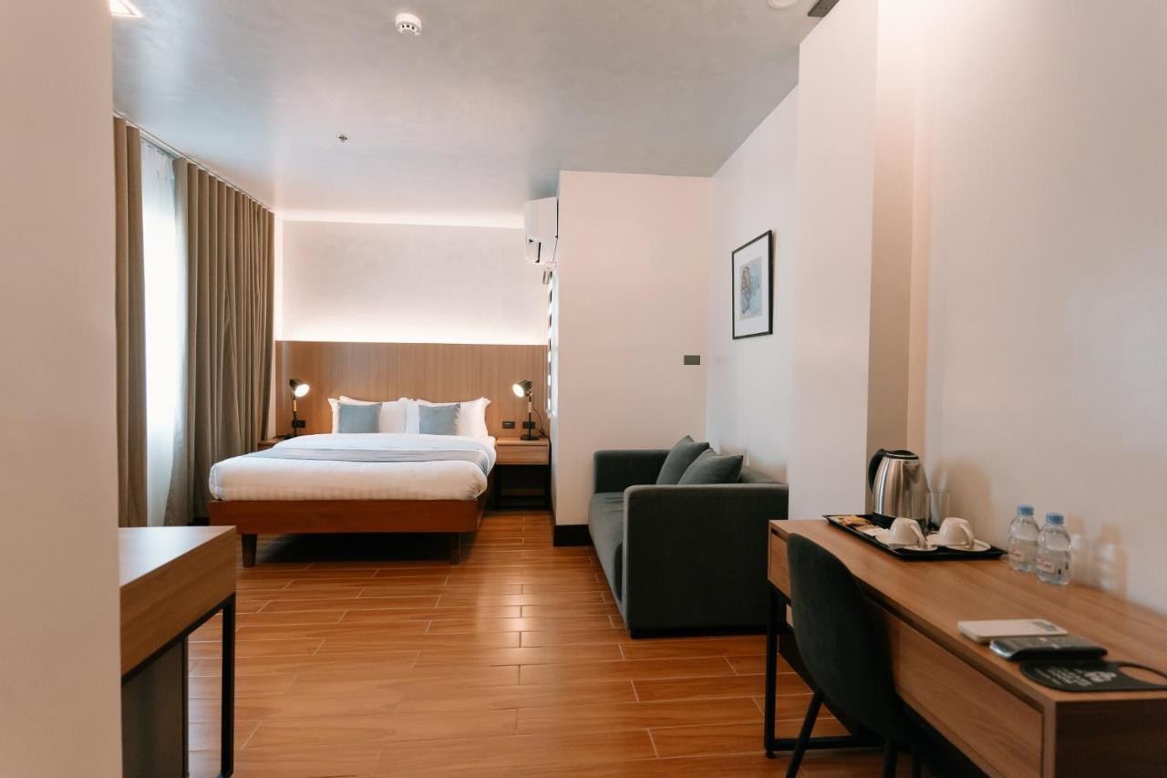El Sancho Hotel Naga  Ngoại thất bức ảnh